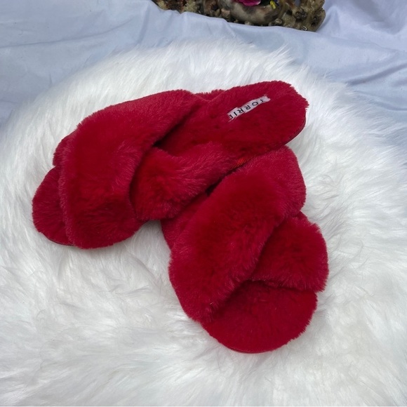 Criss Cross Slipper torrid faux fur red - Picture 10 of 10